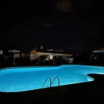 Mediterranean Cottage, Sea View, Great Location *