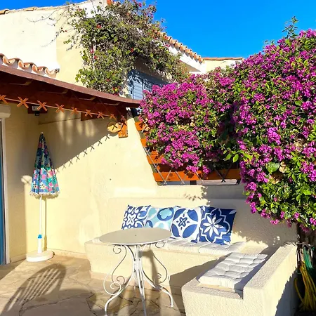 Mediterranean Cottage, Sea View, Great Location * Klorakas