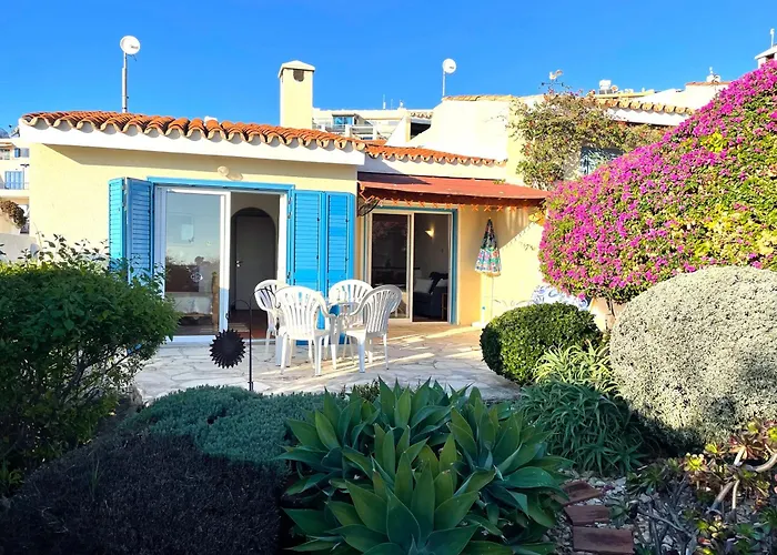 Mediterranean Cottage, Sea View, Great Location * Klorakas