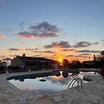 Mediterranean Cottage, Sea View, Great Location