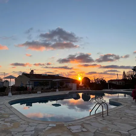 Mediterranean Cottage, Sea View, Great Location