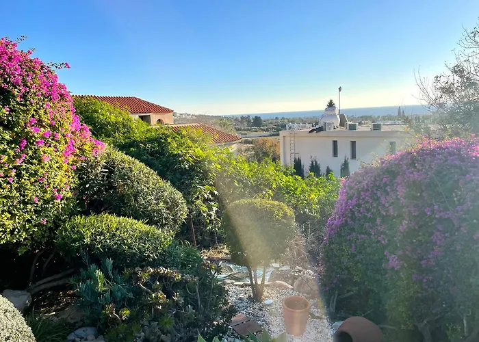 빌라 Mediterranean Cottage, Sea View, Great Location Klorakas